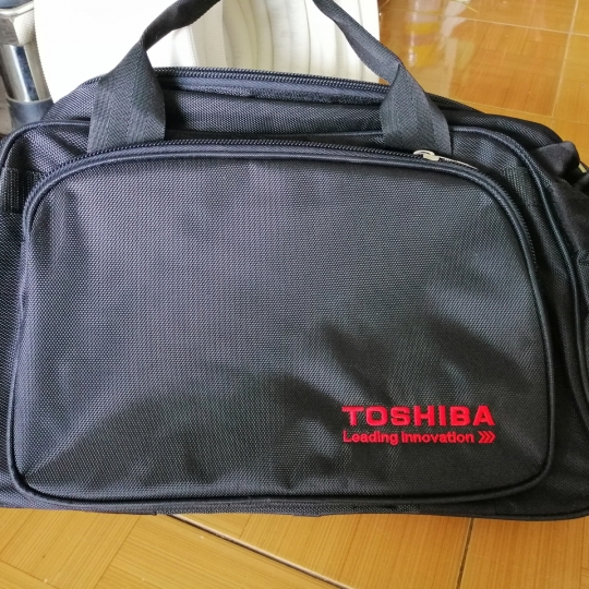 Túi Xách Toshiba Cao Cấp