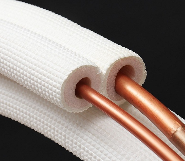 ban-phu-kien-dien-lanh-gia-re